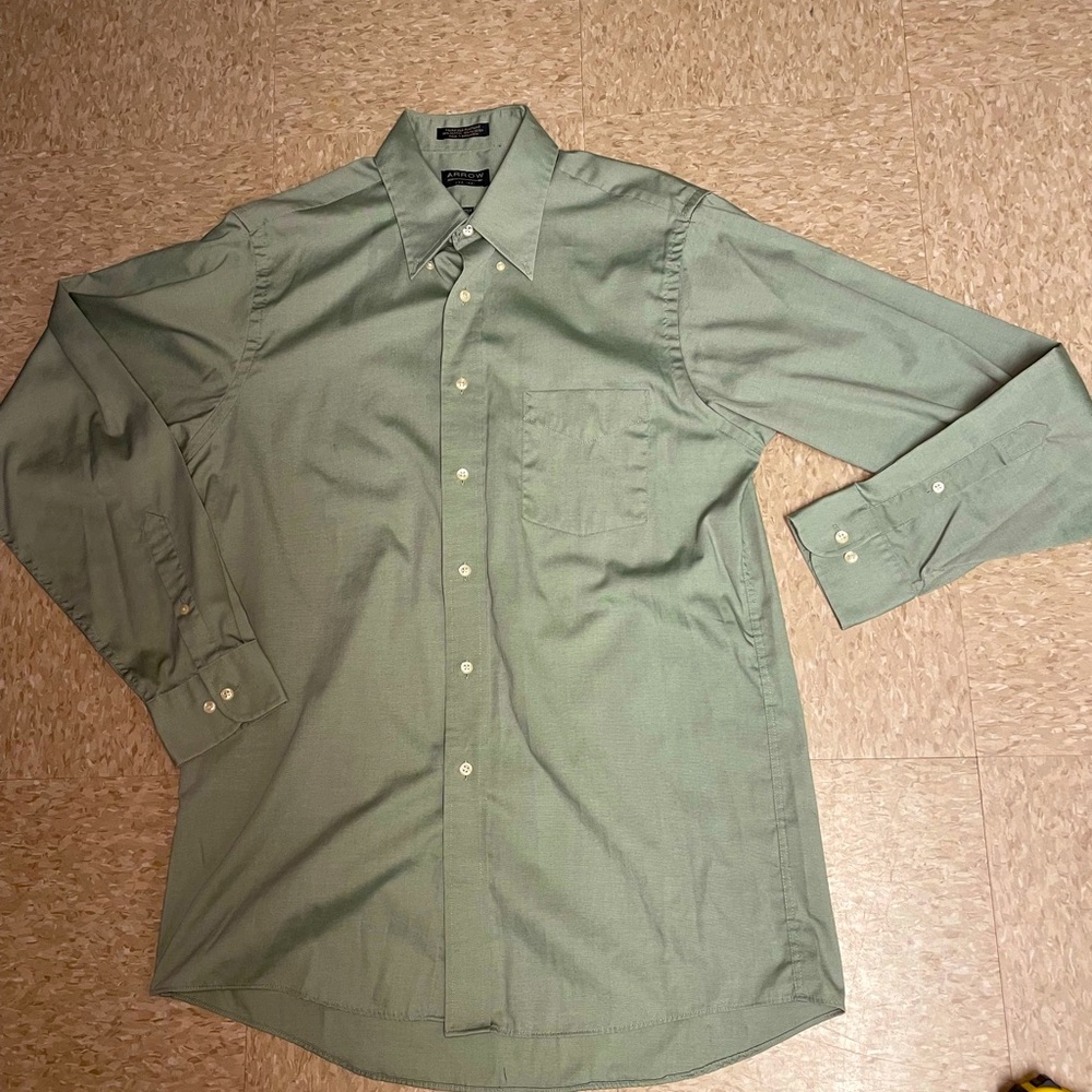 Arrow Men’s Sage Green Dress Shirt